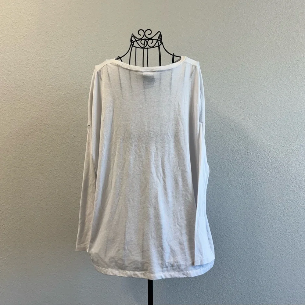Nike White and Blue Logo Long Sleeve Top